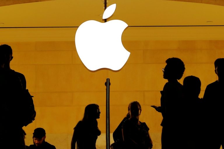 Apple unveils new iPad, updates Mini ahead of video streaming launch