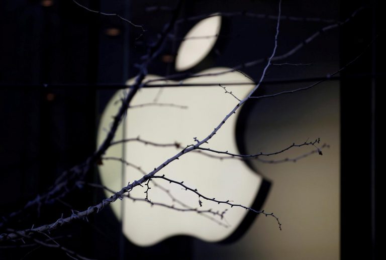 Qualcomm launches patent challenge to Apple ahead of antitrust case