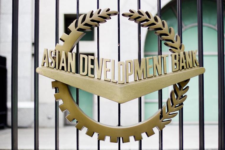 ADB sees Pakistan’s GDP growth to decelerate to 3.9pc in FY19