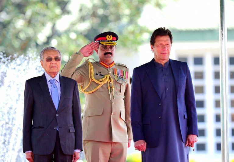Pakistan, Malaysia sign agreements for strengthening economic ties
