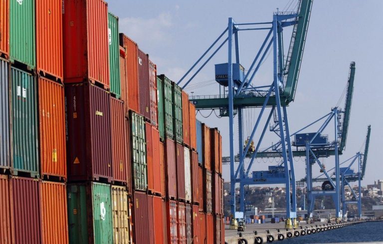 US import prices rise for third month