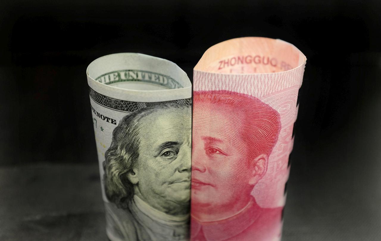 Who pays Trump's tariffs, China or US customers and companies?