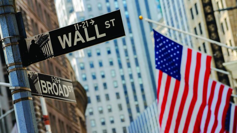 Wall Street extends fall as US-China trade worries mount Wall Street extends fall as US-China trade worries mount
