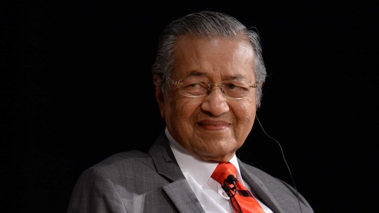 Malaysian PM proposes common Asia trading currency