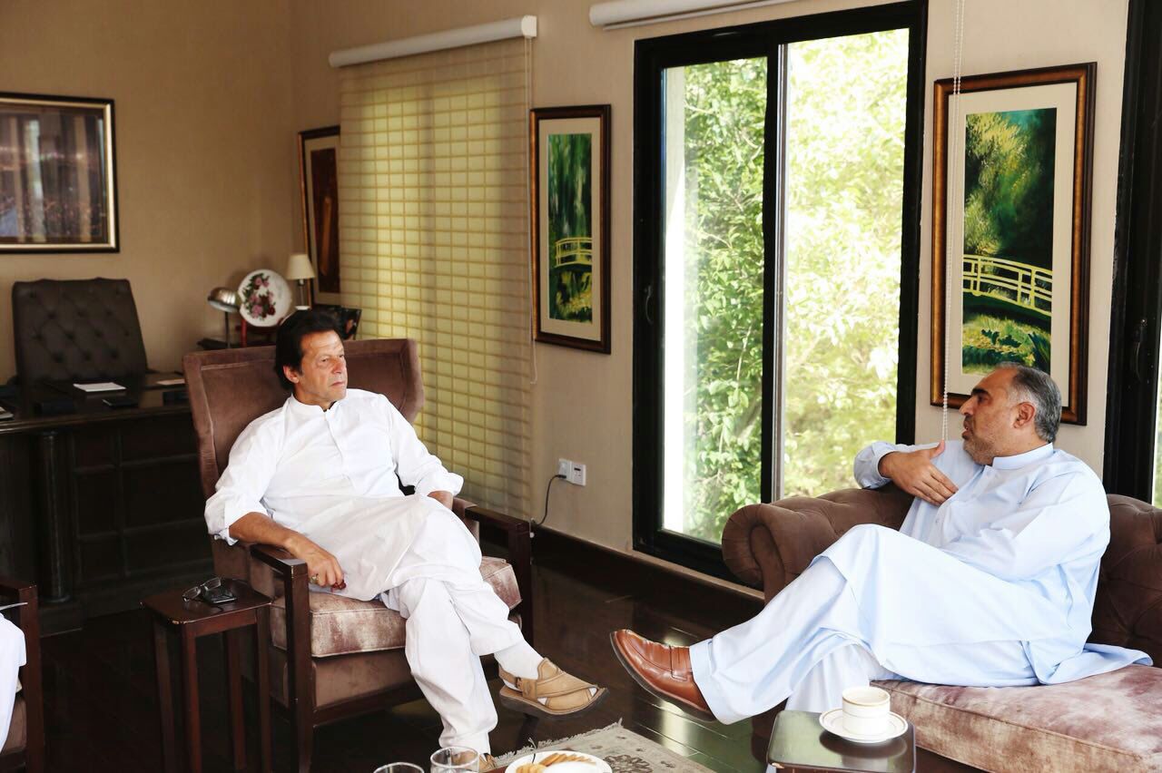 PM gives nod to charter of economy with opposition