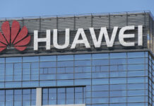 Huawei rolls out 5G phone and flags first Hongmeng device