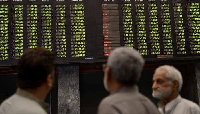 Market Weekly: Stock market slips 5.4pc; rupee recovers