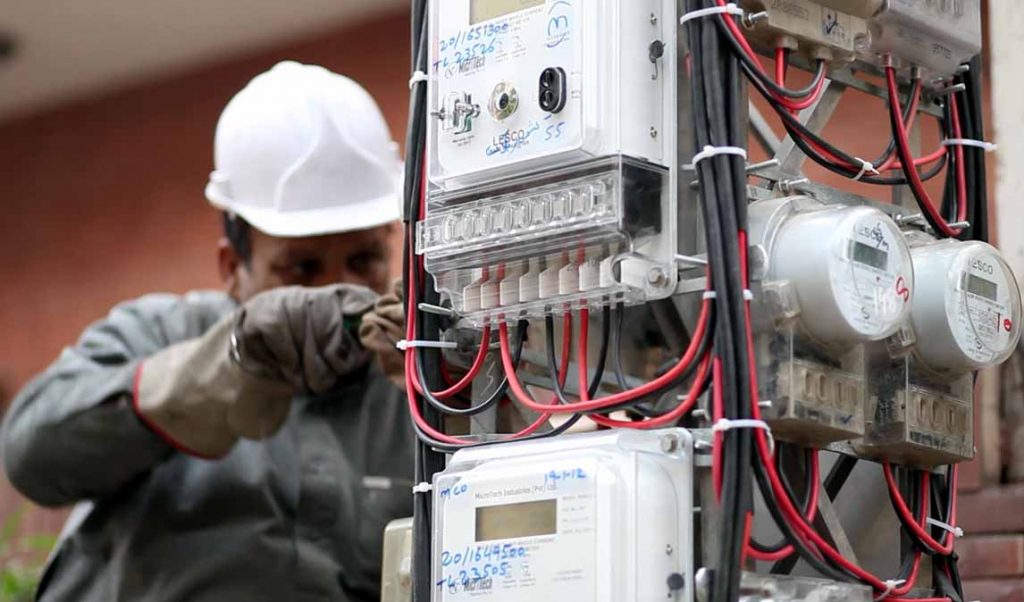 'Around 2.5m applications for new connections pending with SNGPL'