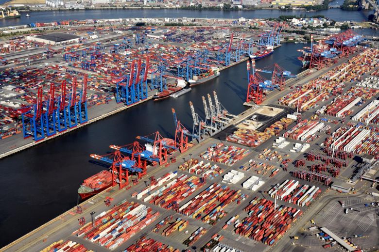 Shrinking German economy 'on edge of recession' as exports stutter