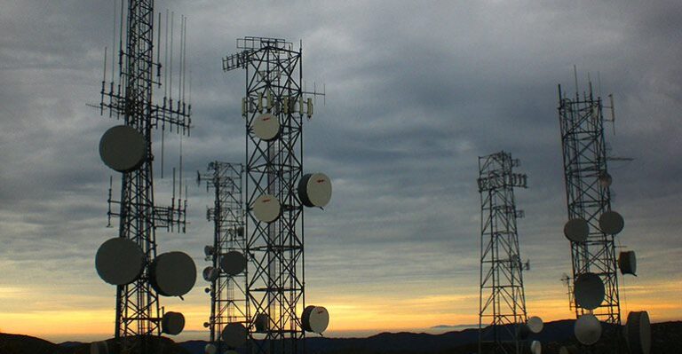 Govt receives licence renewal fee from two telecos