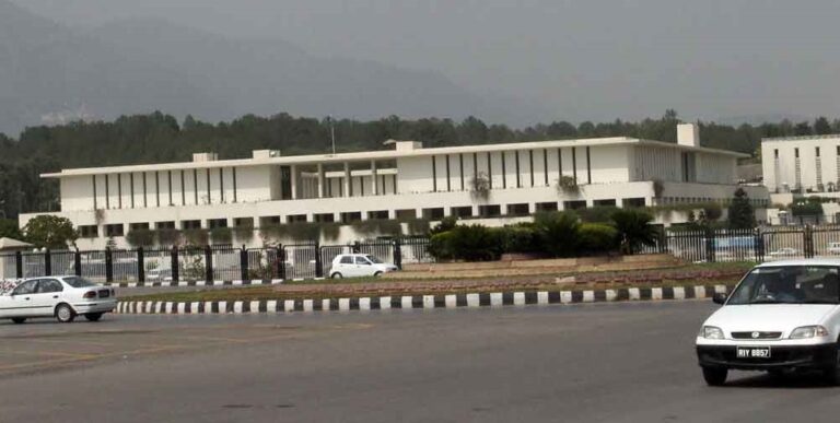 Ministries asked to immediately appoint regular CEOs, HoDs