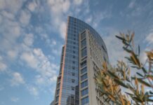 ETDB: Where Pakistan sends a bureaucrat to do a banker’s job