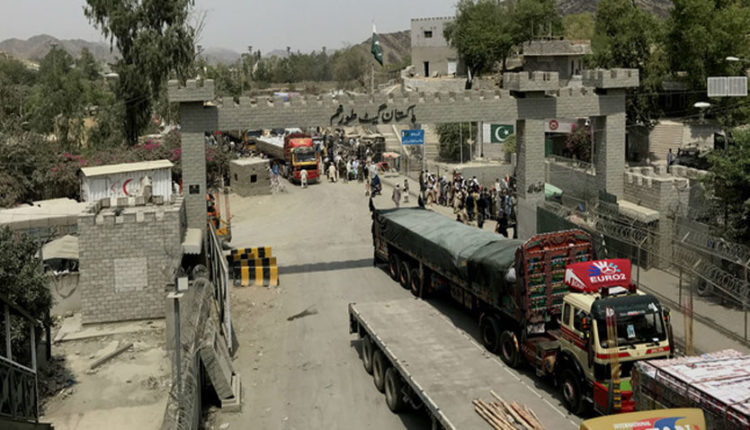 Steel manufacturers demand ban on import via land routes