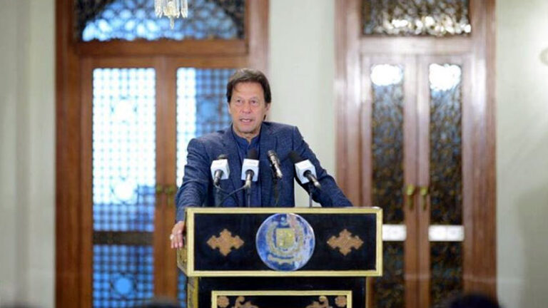 PM vows to economically uplift country by bolstering exports