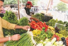 Traders willing to help govt reduce prices of edible items