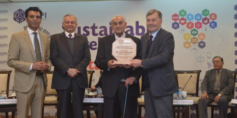 ‘Need more people like Babar Ali’; moot pays tribute to business stalwart ‘Need more people like Babar Ali’; moot pays tribute to business stalwart