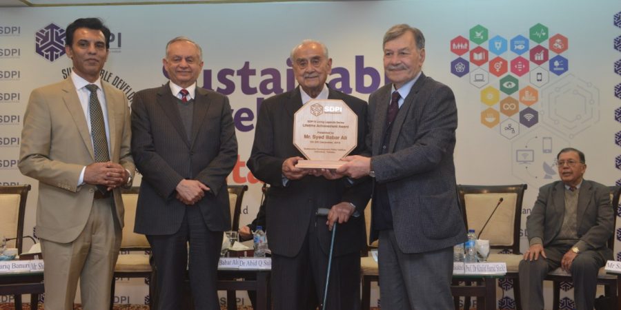 'Need more people like Babar Ali'; moot pays tribute to business stalwart