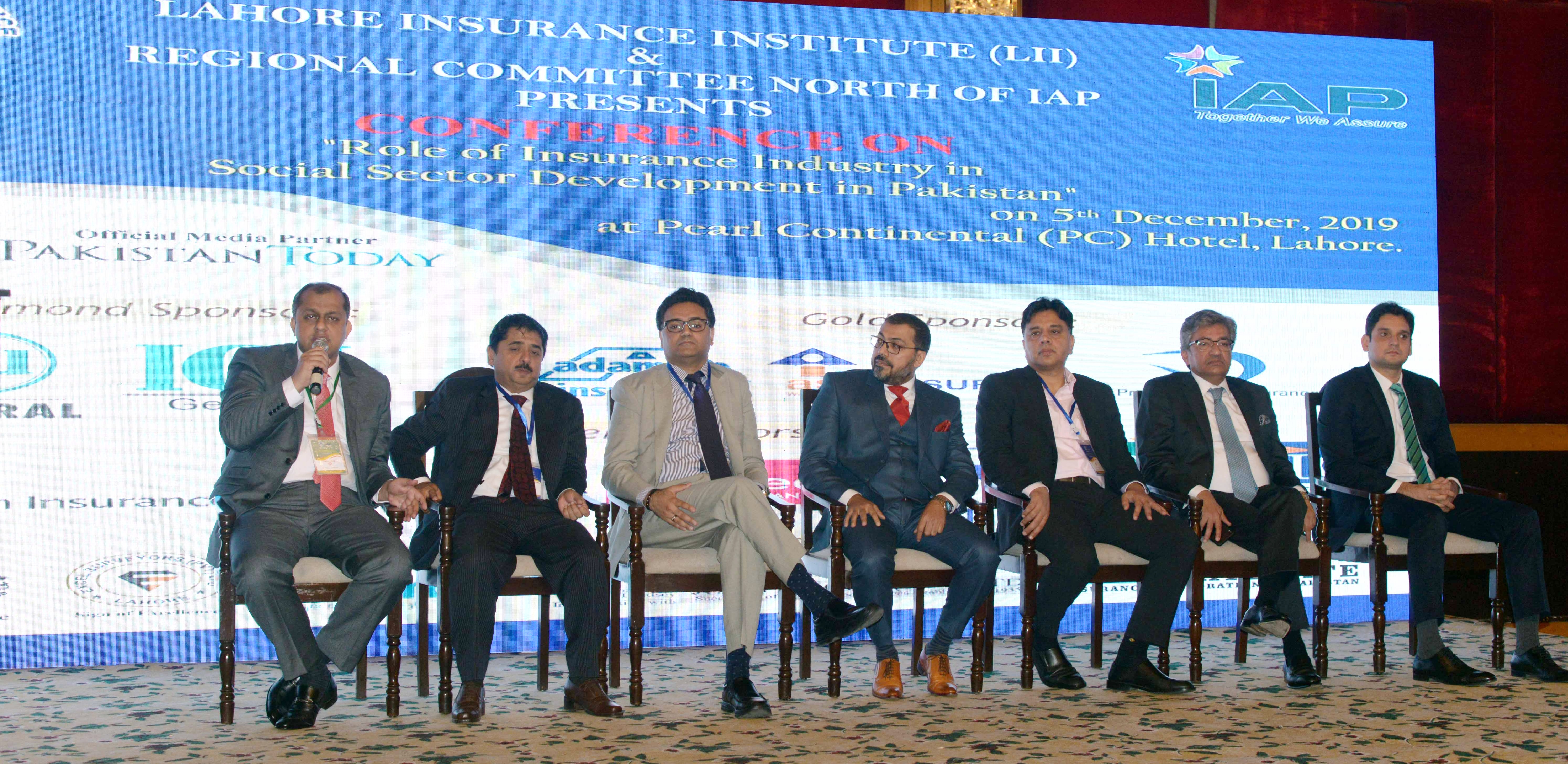 Moot highlights role of insurance in social sector development