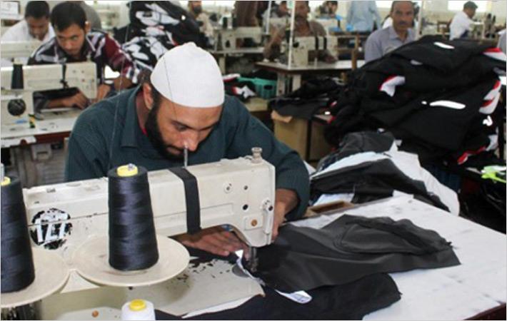 Export of readymade garments increases 13pc in five months