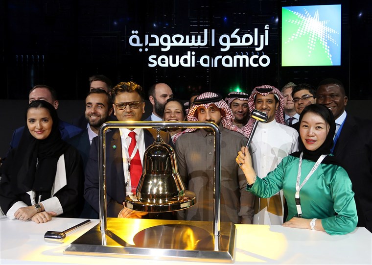 Aramco IPO to help Saudi economy shift from oil: minister