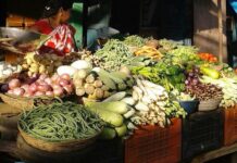 India’s November retail inflation jumps to 40-month high