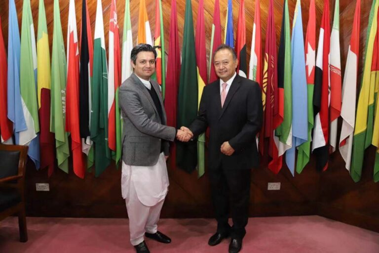 AIIB pledges support for Pakistan’s development agenda