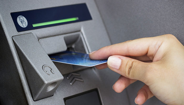 Non-compliant debit and credit cards will not be blocked: SBP