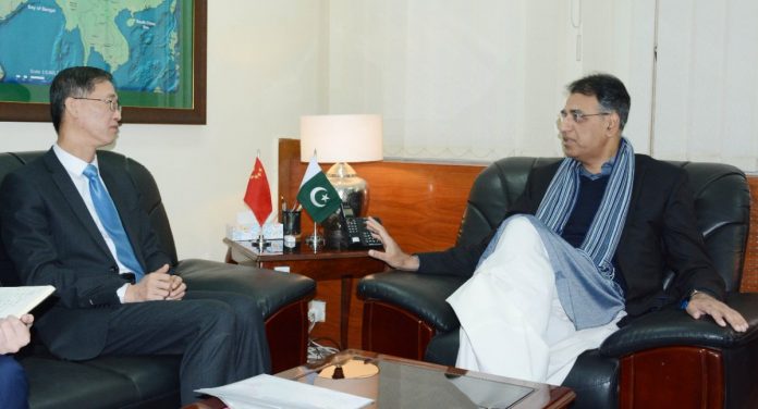 Govt to accelerate work on CPEC projects in 2020