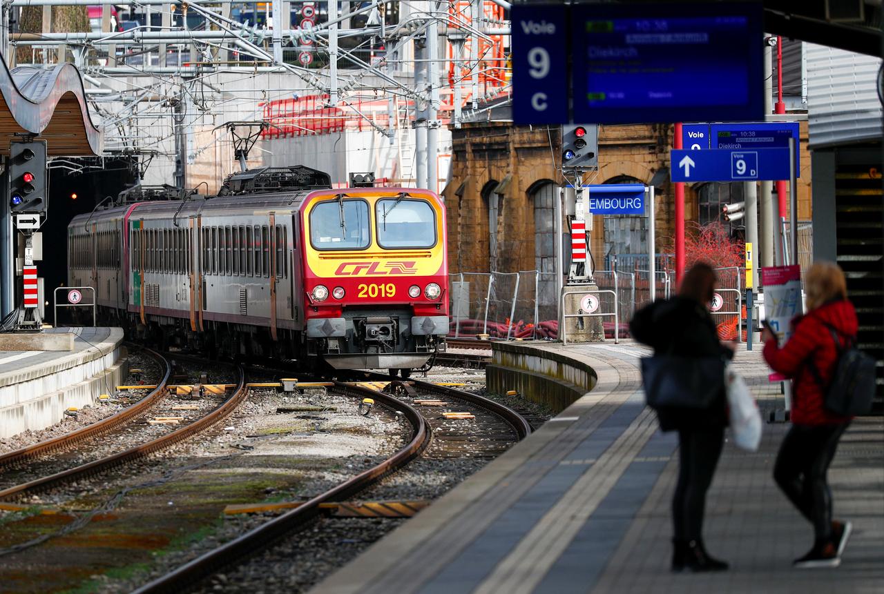 Luxembourg becomes first country with free public transport