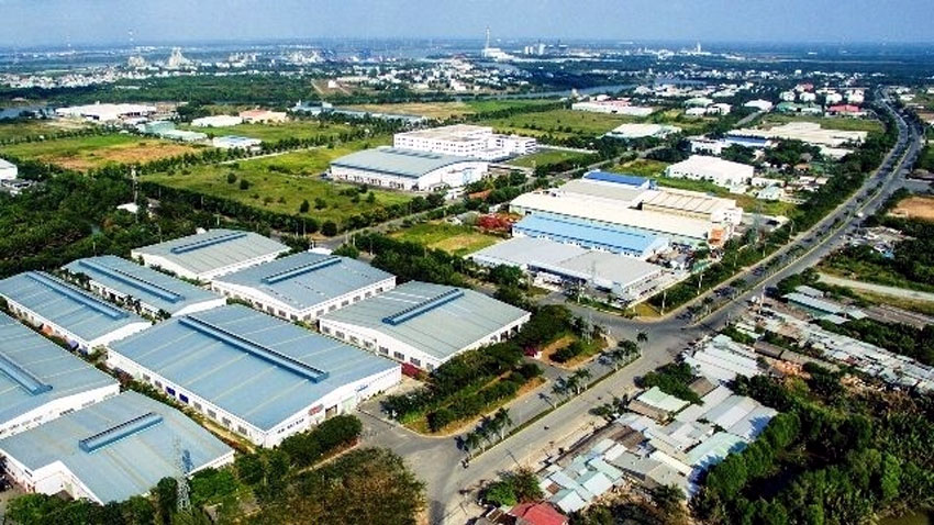 Foreign investors keen to invest in Allama Iqbal Industrial City