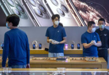 Apple to close retail stores worldwide, except Greater China, until 27th
