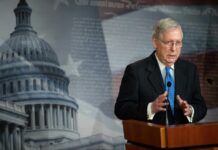 Negotiations lag on $1tr stimulus for virus-hit US