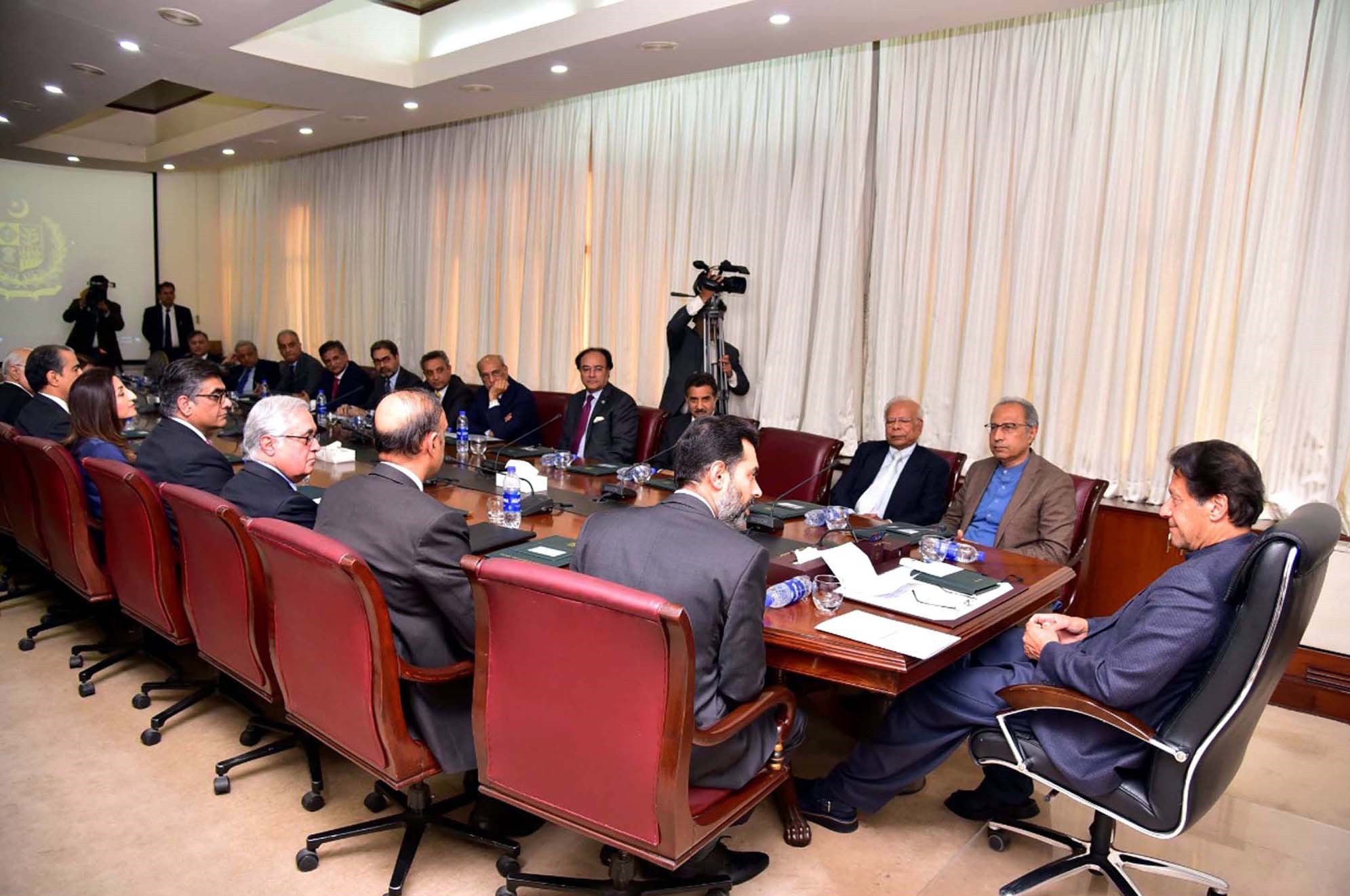 PM calls for facilitation of sick industrial units, SMEs