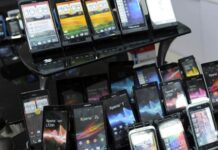 Mobile phone imports surge 63pc in 11 months Mobile phones import