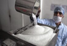 Experts suggest duty-free import of sugar to curb cartelisation