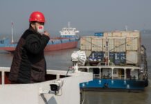 China suffers historic contraction as virus paralyses economy China-economy-corona