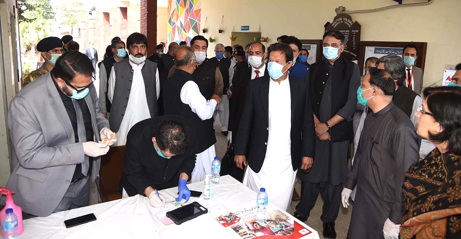 PM seeks donations to mitigate economic impact of COVID-19