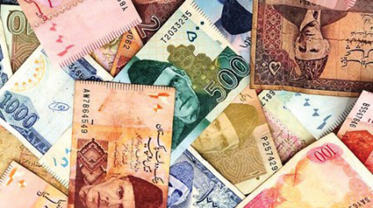 Economic expert urges infusing more money to jump-start economy