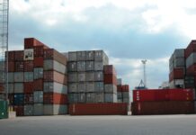 Traders call for early release of Afghan-bound containers stuck at Karachi port