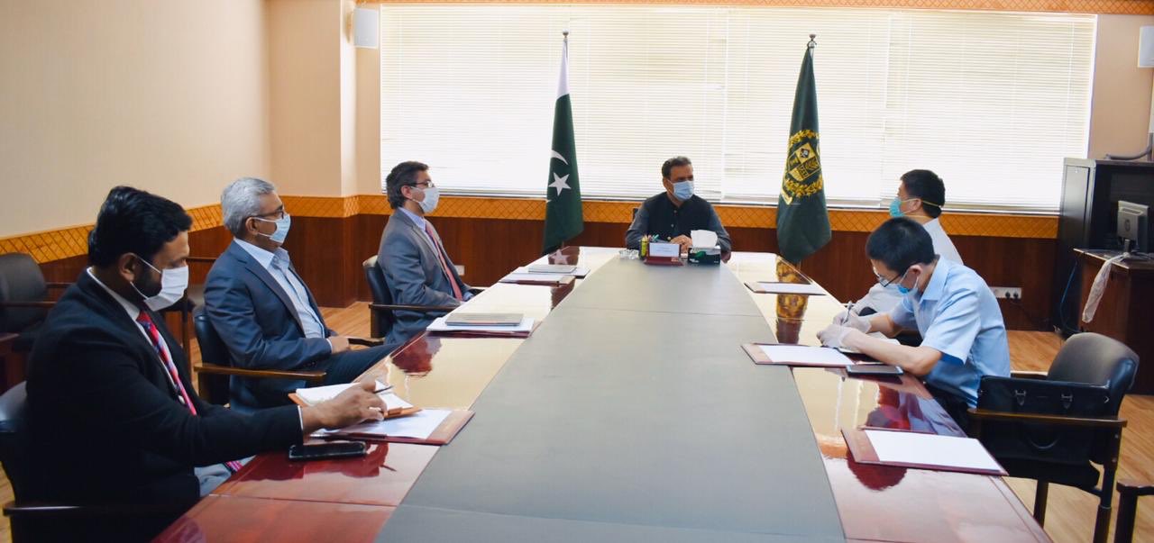 Pakistan, China discuss mega railway project ML-1