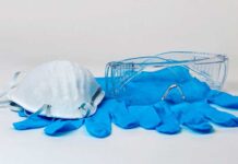 Razak Dawood urges exporters to exploit global market for PPE