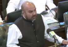 KP finance minister unveils Rs923bn ‘tax free’ budget for FY21