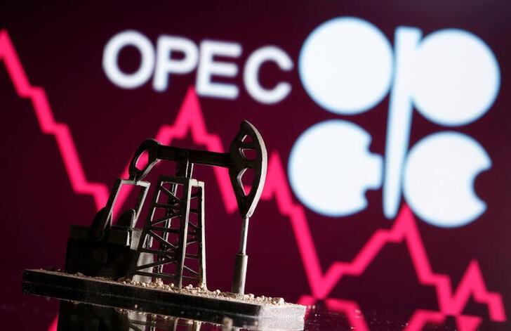 Oil tops $42 as OPEC+ laggards pledge better compliance