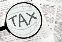 KP businessmen demand immediate release of income tax refunds