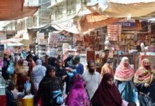 SOPs go down the drain as people throng markets