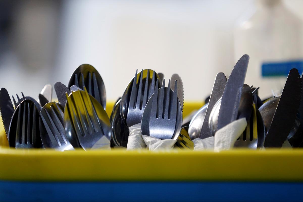 Cutlery exports drop 9.4pc in FY20