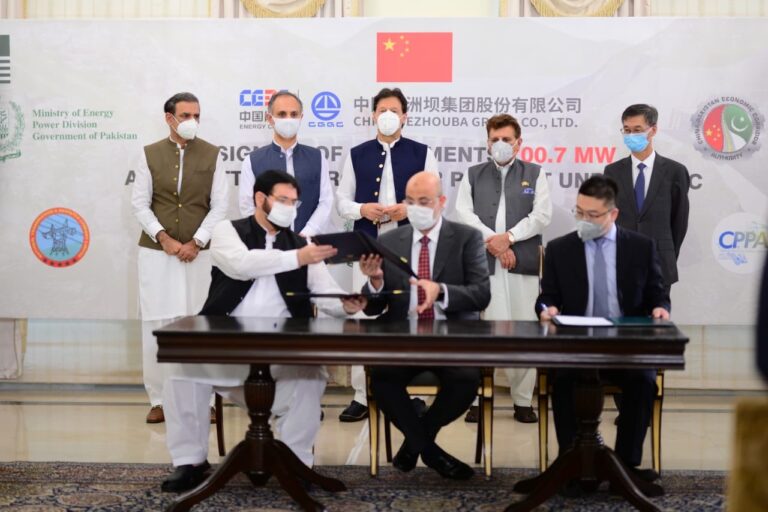 Pakistan, China ink accord for construction of Azad Pattan Hydel Power Project