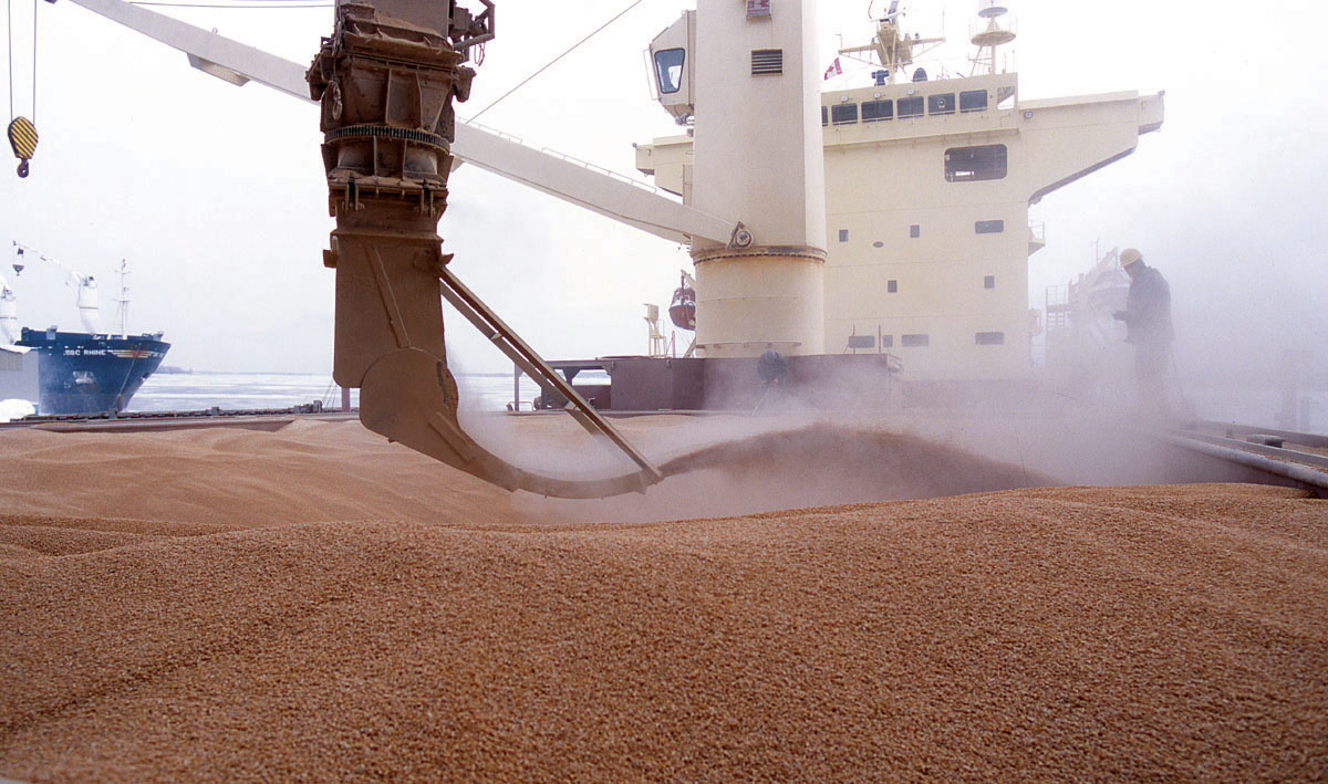 First vessel carrying over 60,000MT wheat to reach Karachi tomorrow