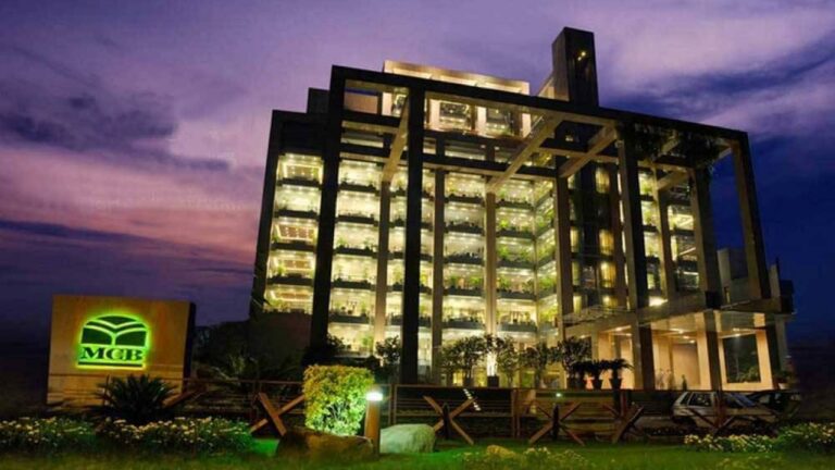 MCB aims for deposits to grow 12pc this year