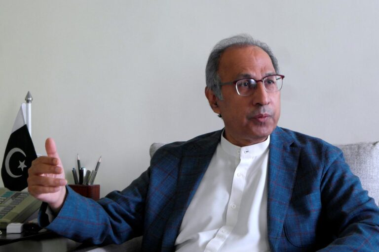 Hafeez Shaikh seeks technical input from World Bank on pension reforms